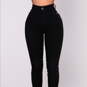 Fashion nova Coraline High wasted black Jeans